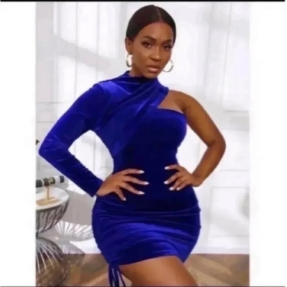 Velvet One Shoulder BodyCon Dress - Picture 2 of 8